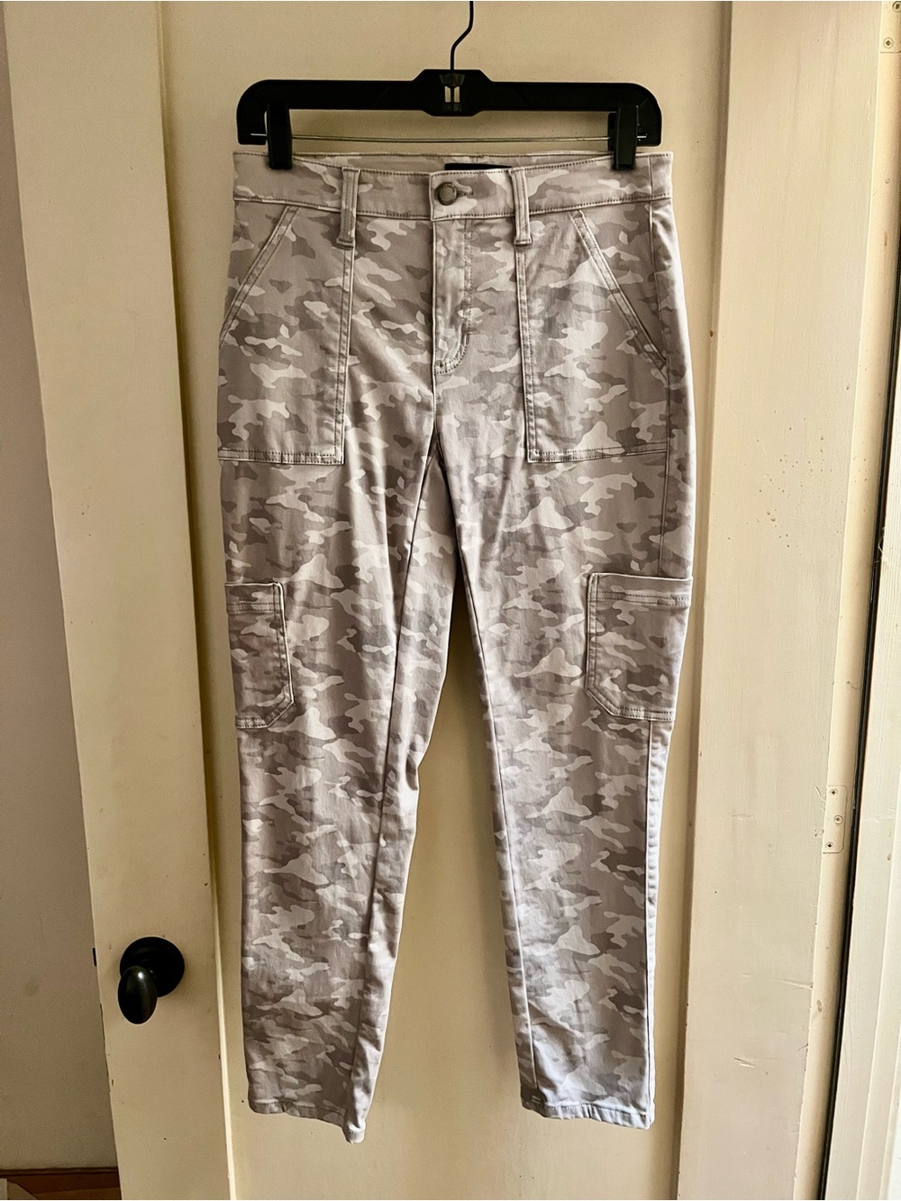 Banana Republic Slim Camo Utility Jeans in Grey